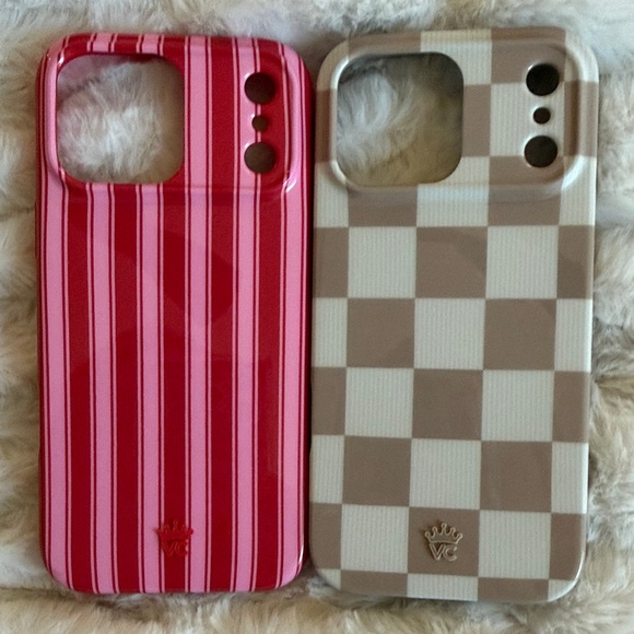 2 Velvet Cavair IPhone 17 Pro Max Cases. Brand new! - Picture 5 of 5